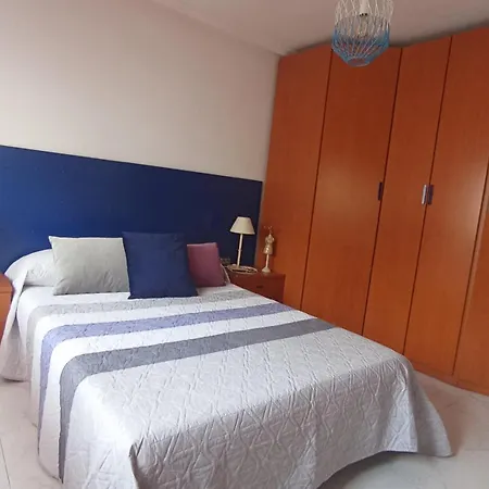 Apartment El Trasgu De Laviada A 300m Playa, Puerto, Acuario Gijon