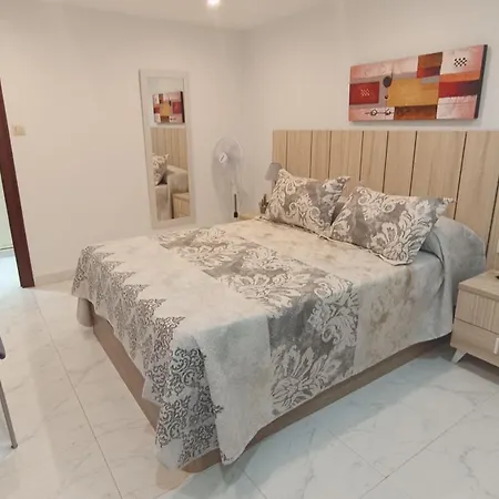 Apartamento El Trasgu De Laviada A 300m Playa, Puerto, Acuario *