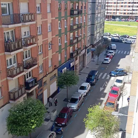 Apartamento El Trasgu De Laviada A 300m Playa, Puerto, Acuario *
