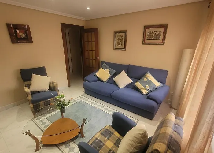 Apartamento El Trasgu De Laviada A 300m Playa, Puerto, Acuario