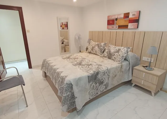 Apartamento El Trasgu De Laviada A 300m Playa, Puerto, Acuario *